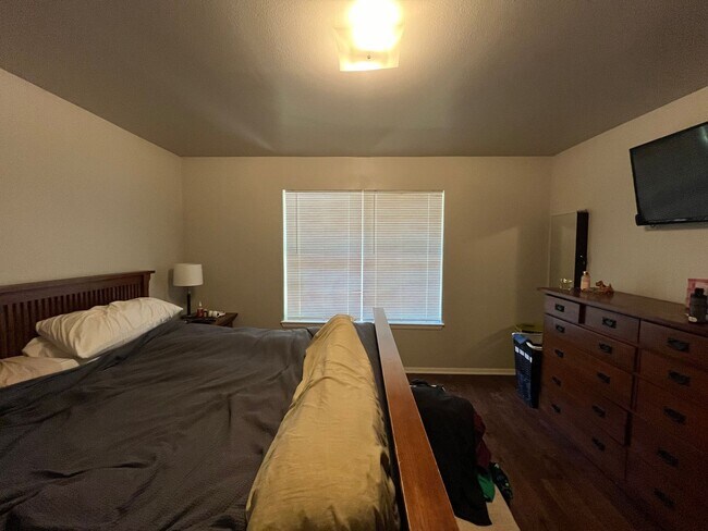 Building Photo - Coming Soon! Charming and Contemporary 3-B...