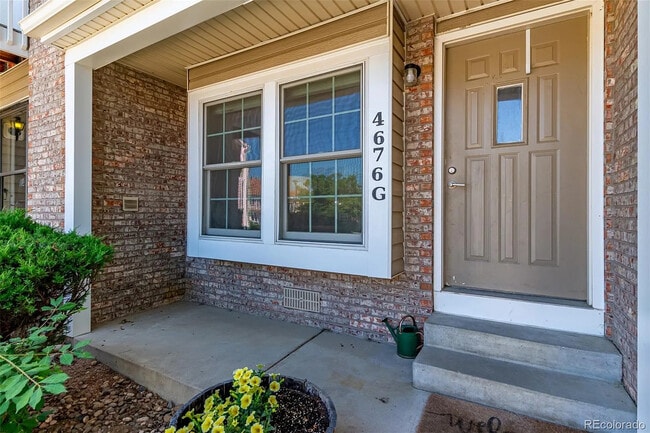 Building Photo - 4676 S Dillon Ct