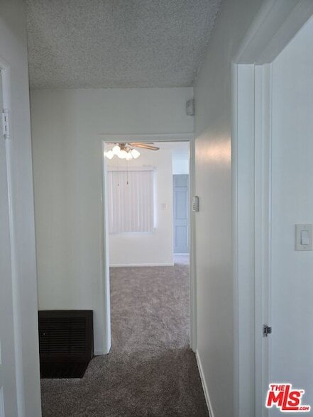 Building Photo - 6243 S Fairfax Ave