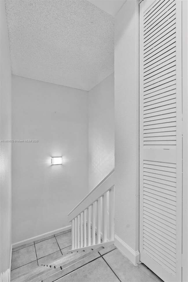 Building Photo - 8099 Severn Dr