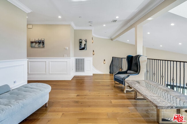 Building Photo - 19633 Wells Dr