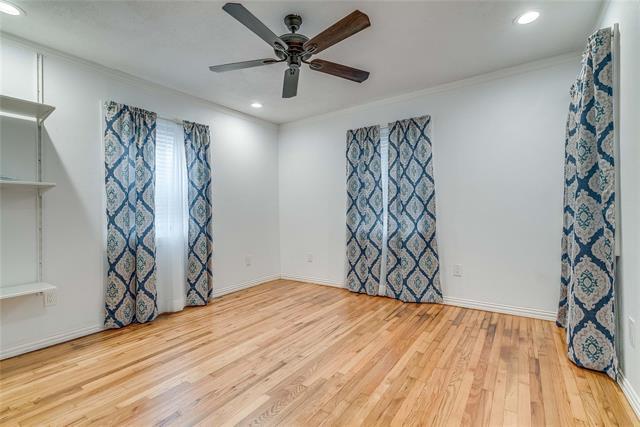 Building Photo - 7400 Llano Ave