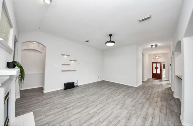 Building Photo - 11514 Mill Bridge Ct