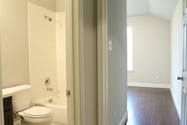 Building Photo - 1108 Kingston Ct