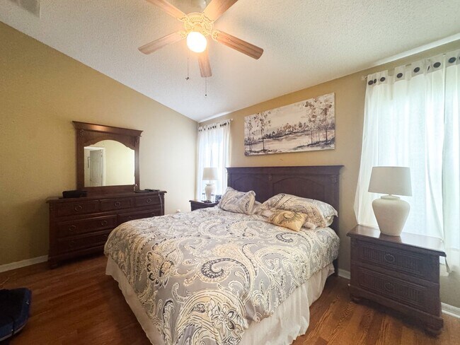 Building Photo - 3154 Samosa Hill Cir