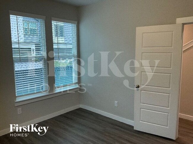 Building Photo - 18436 Idyllic Aly