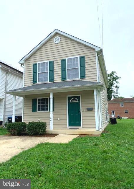 Primary Photo - 1005 Myrick St