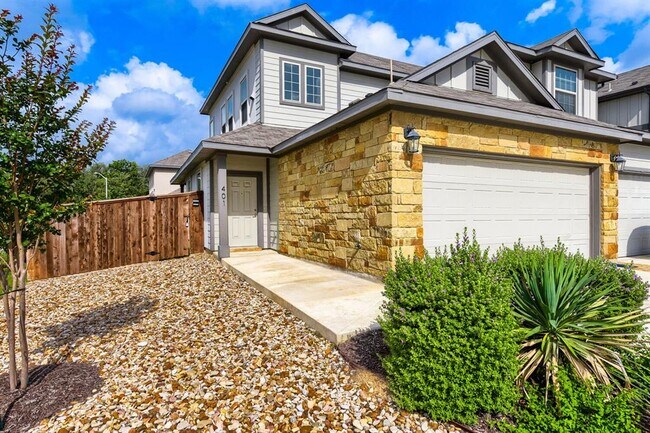 Building Photo - 401 Parkline Dr