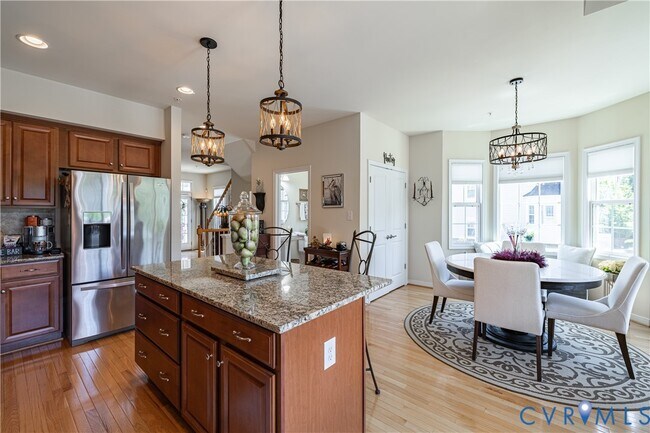 Building Photo - 3921 Liesfeld Pl