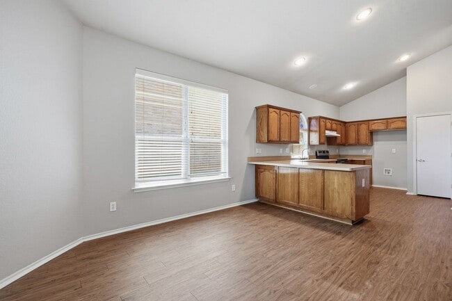 Building Photo - 1113 Beaverwood Ln