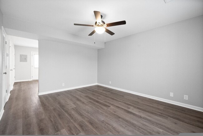Building Photo - 358 Peabody Dr