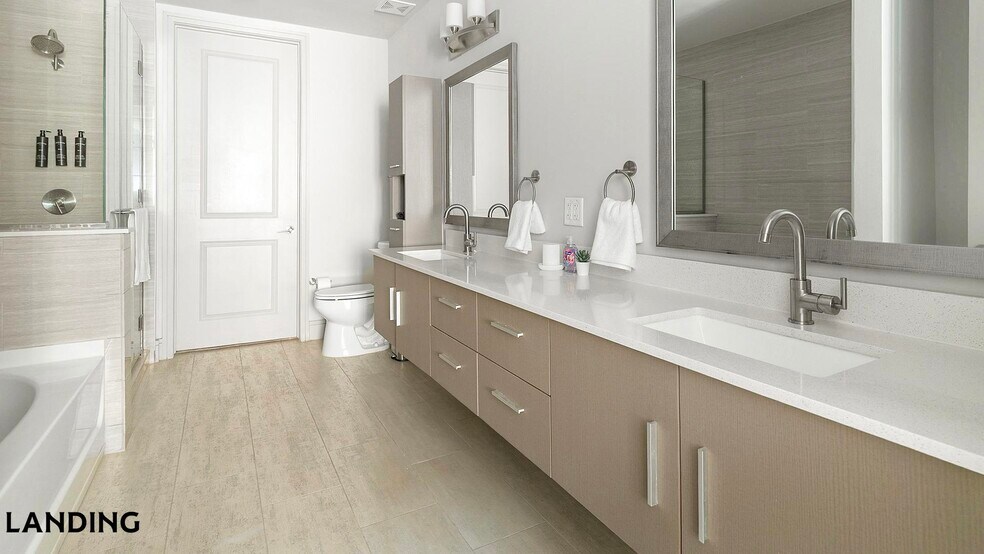 Building Photo - 1414 Wood Hollow Dr