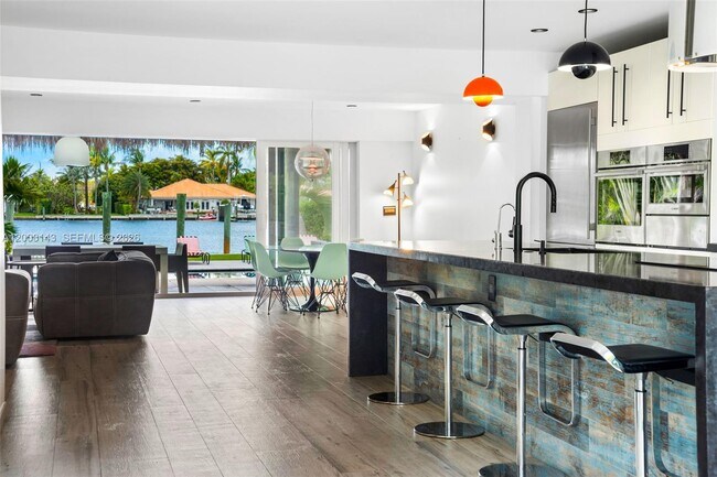 Building Photo - 741 86th St