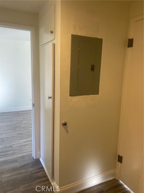 Building Photo - 23033 Maple Ave