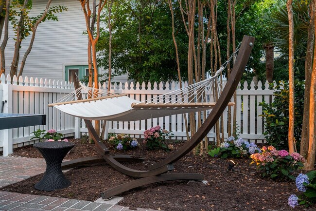 Building Photo - 4465 Clipper Cove