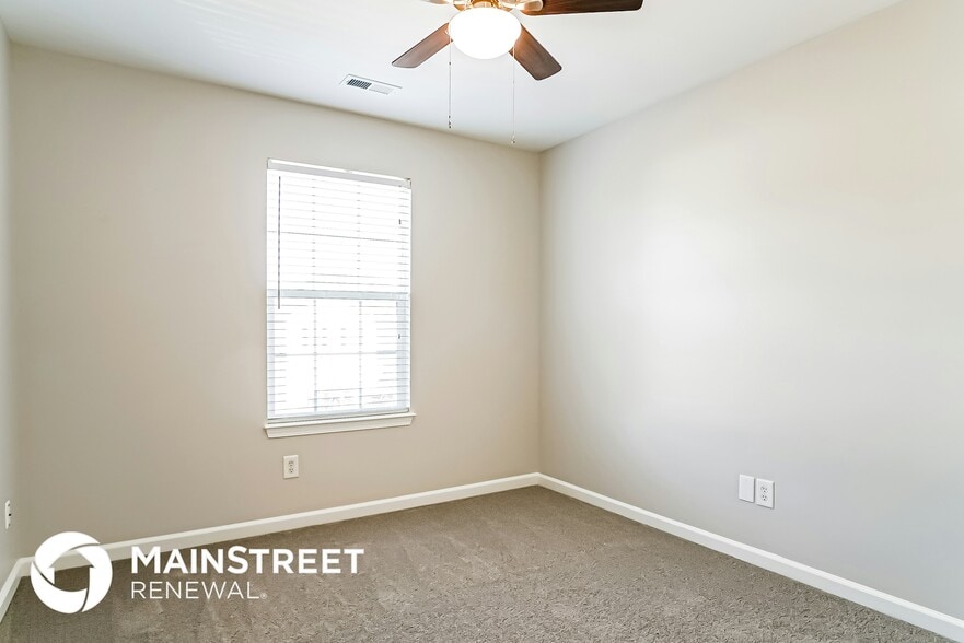 Building Photo - 4201 Springfield Creek Dr