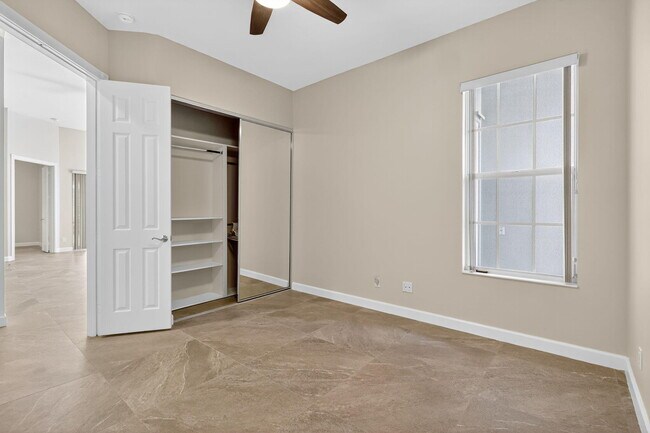 Building Photo - 8257 Rosalie Ln