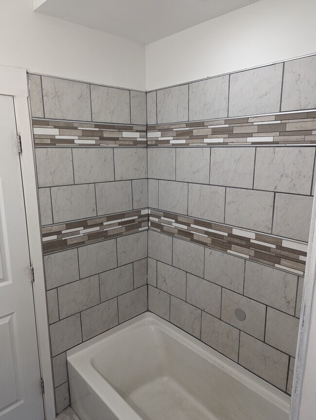 Building Photo - 52 Terrace St