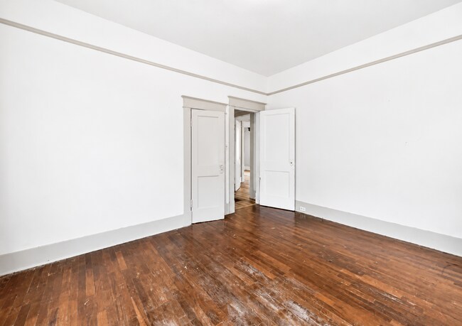 Building Photo - 800 W 34th Ave