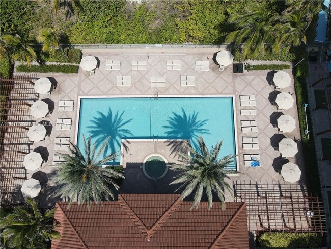 Building Photo - 2080 S Ocean Dr