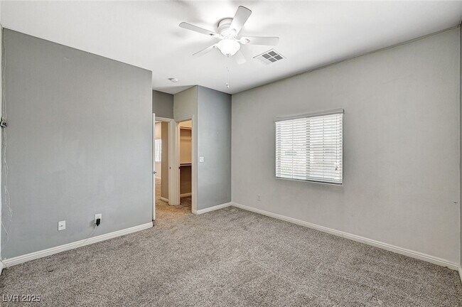 Building Photo - 9120 Mastodon Ave