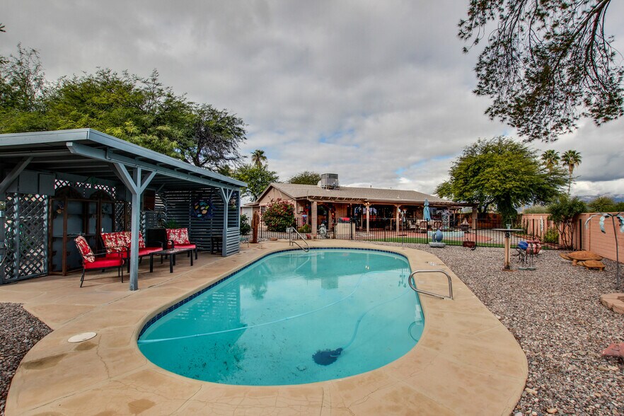 Building Photo - 9530 E Baker St