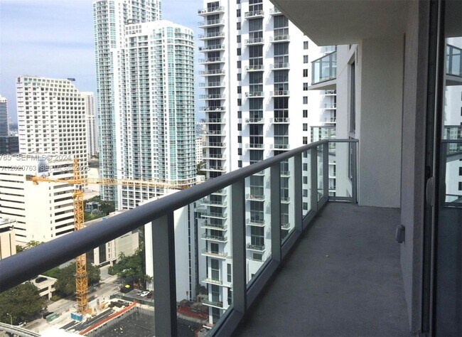 Building Photo - 1100 S Miami Ave