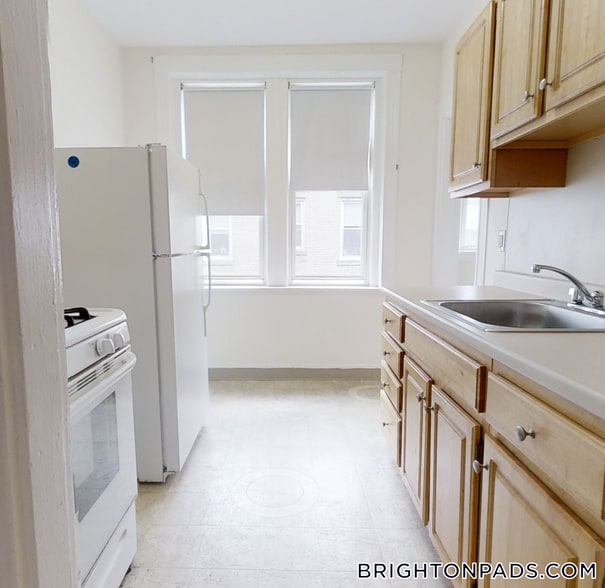 Building Photo - 135 Washington St