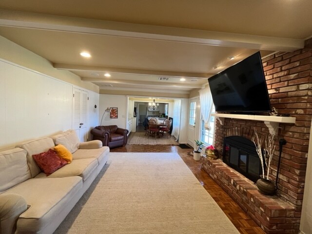 Building Photo - 2521 S Berry Rd