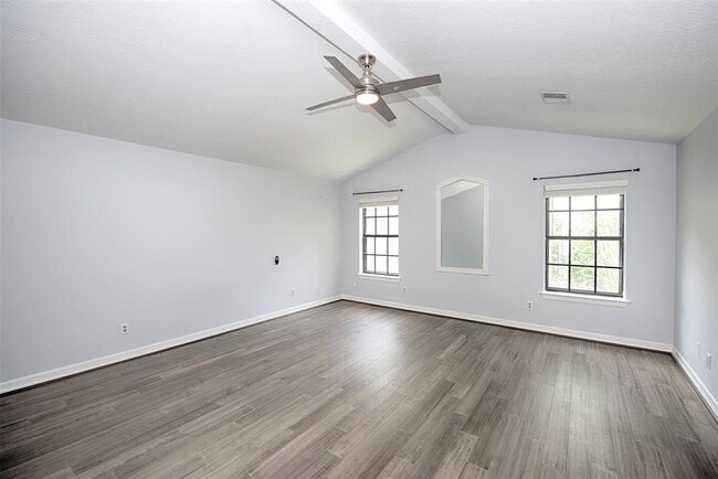 Building Photo - 2030 Cutter Dr
