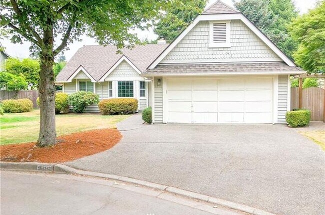 Building Photo - Private Cul-de-Sac Home with Fenced Yard & Attached 2-Car Garage