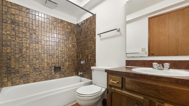 Building Photo - Charming Home with Serene Garden Retreat