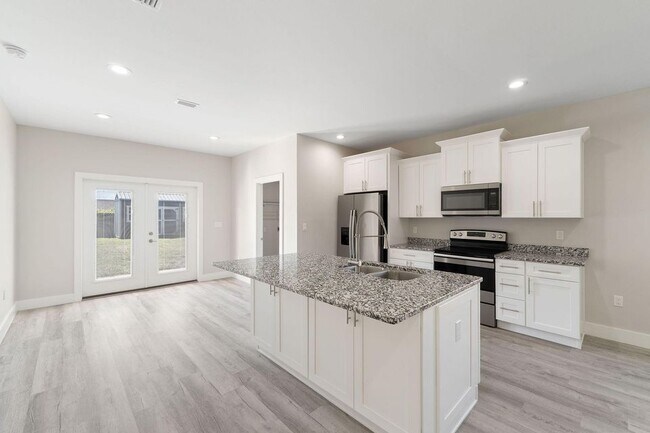 Building Photo - 1360 Georgia Ave