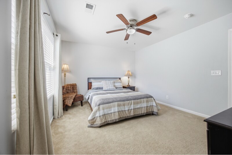 Building Photo - 173 Olde Towne Way