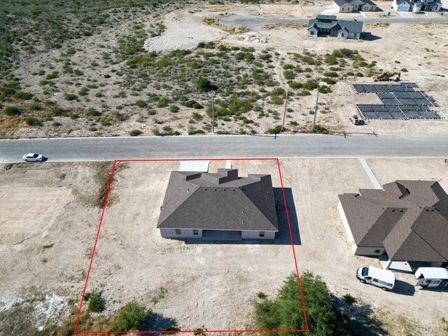 Building Photo - 114 Little Bighorn Trl