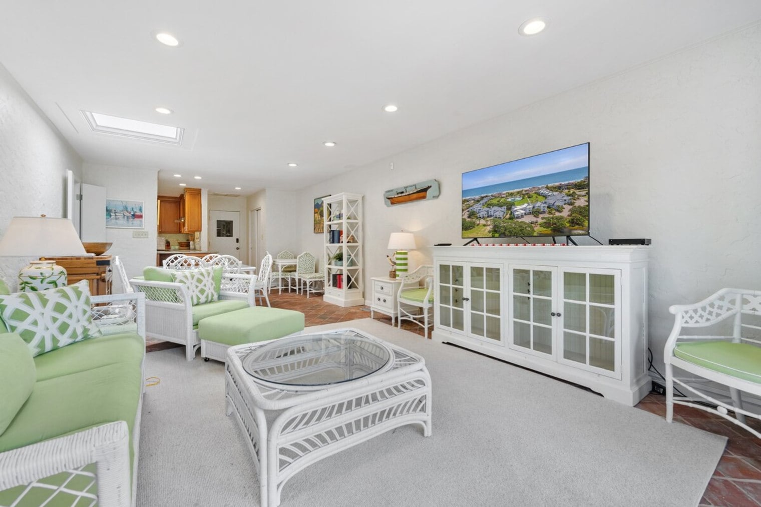 Building Photo - 269 Debordieu Blvd