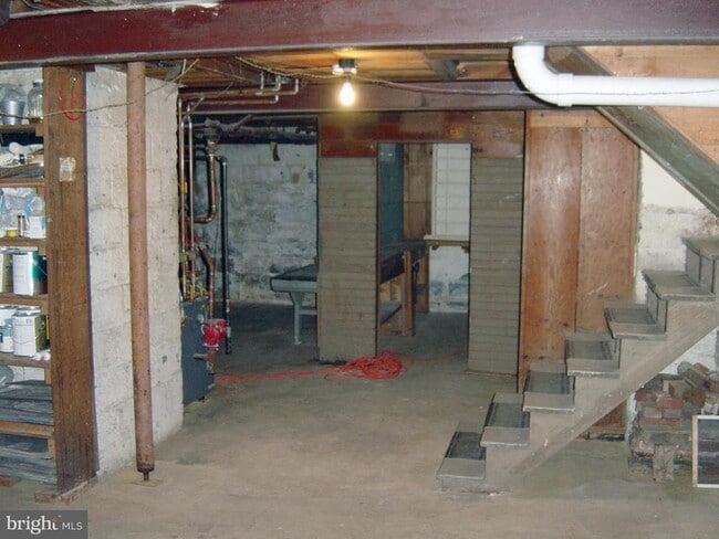Building Photo - 4602 De Russey Pkwy