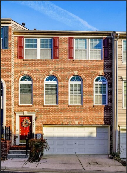 Primary Photo - 7603 Cherrybark Oak Ln