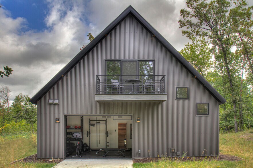 Building Photo - 1338 Pine Beach Rd
