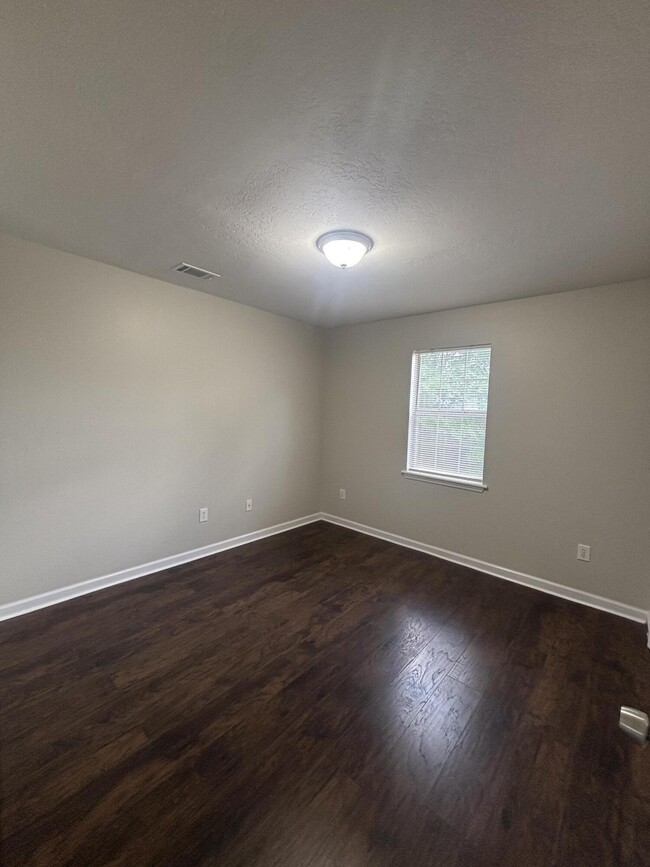 Building Photo - 2706 Crosshaven Dr
