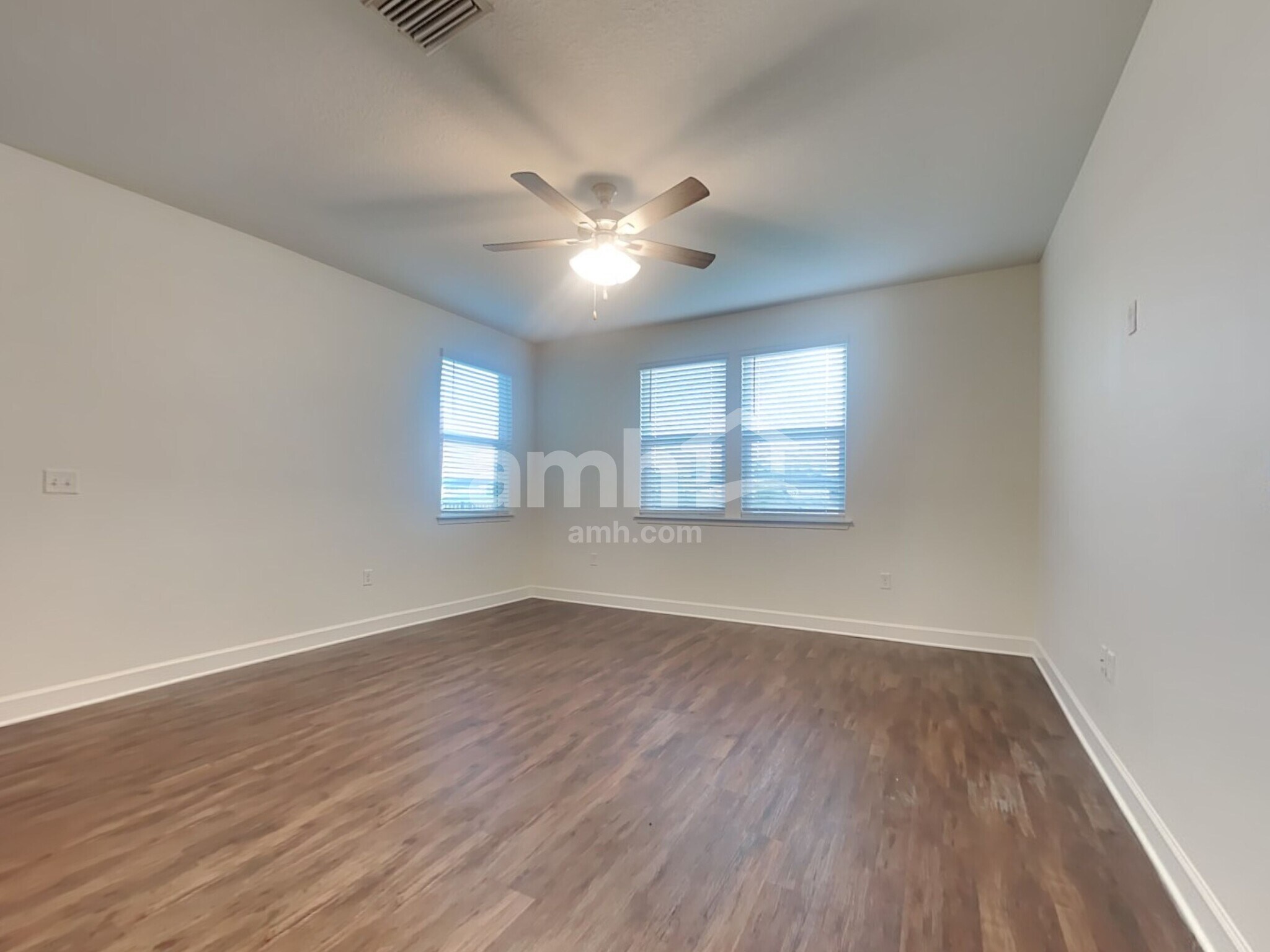 Building Photo - 20397 Calla Lily Dr