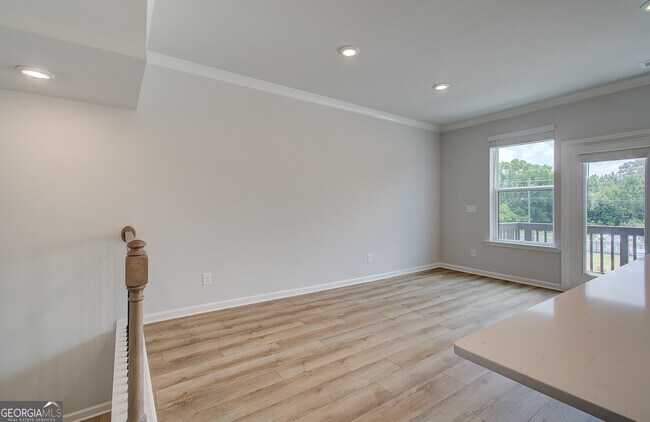 Building Photo - 612 Marimba Pike