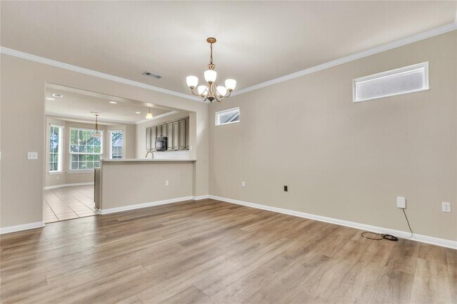 Building Photo - 409 Rio Grande Loop