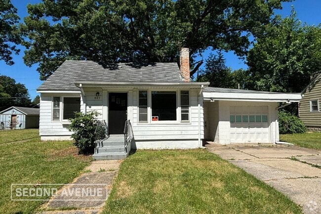 Building Photo - 521 S Calumet Ave