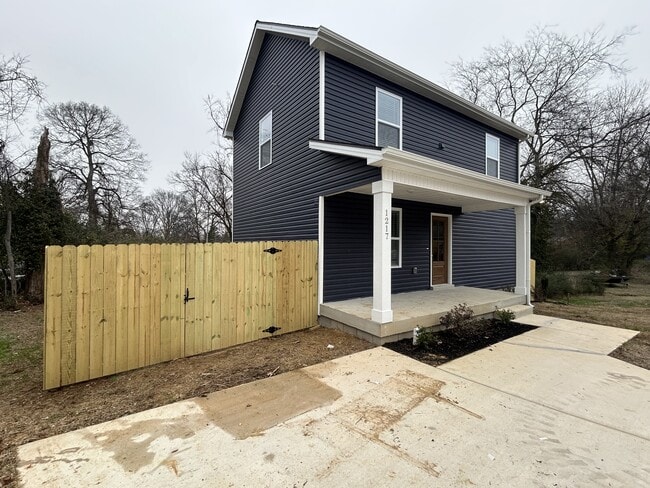 Building Photo - 1217 Dodd St