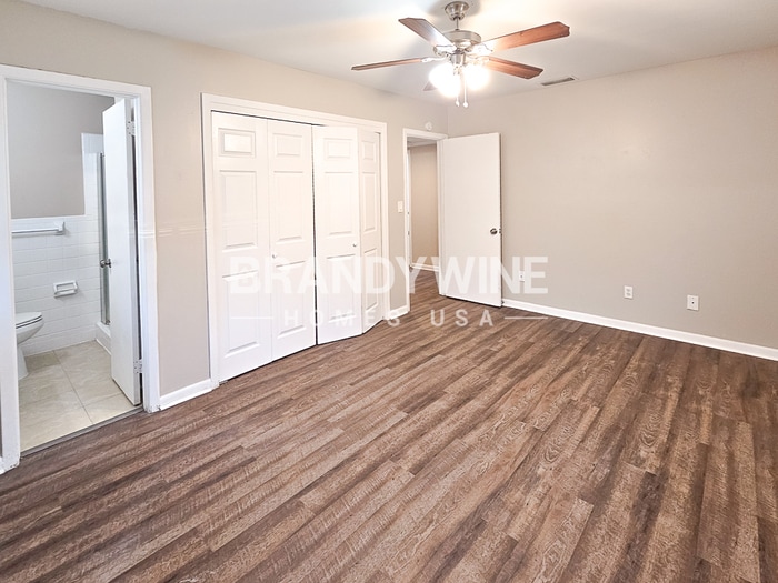 Building Photo - 318 Terrace Dr