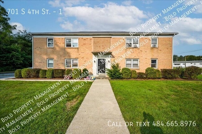 Building Photo - 701 S 4th St
