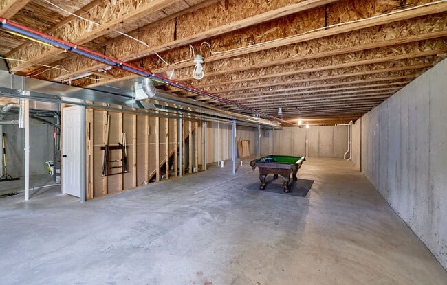 Building Photo - Executive Lease Opportunity - 4 Bed 3 Bath