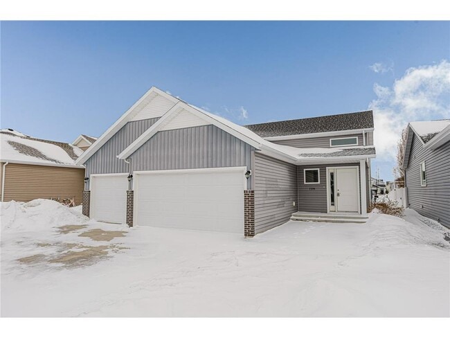 Building Photo - 7394 21st St S