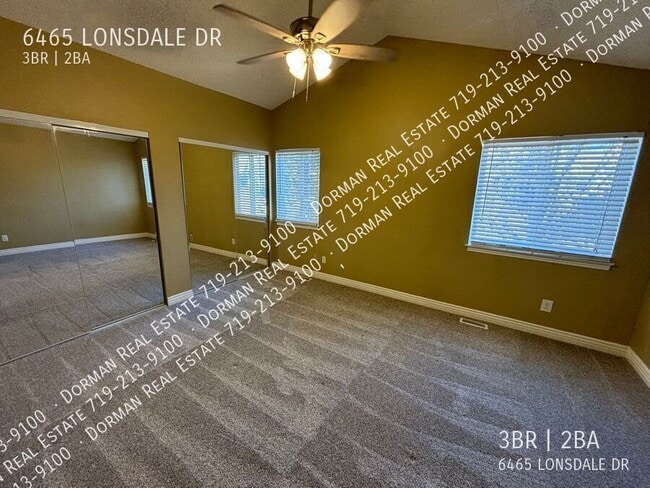 Building Photo - 6465 Lonsdale Dr